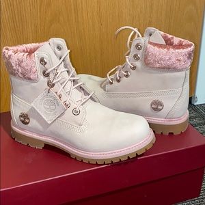 SUPER RARE BLUSH PINK VELVET SPARKLE TIMBERLANDS